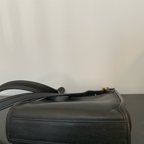 Vintage Coach Leatherware crossbody - Picture 4 of 6